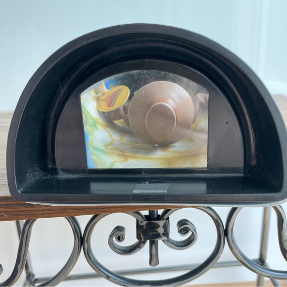 Casablanca Limited Edition Collector Series Doll 1998 - Picture 6 of 6